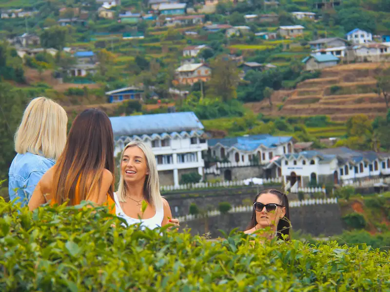Our guests in the tea country near Nuwara Eliya