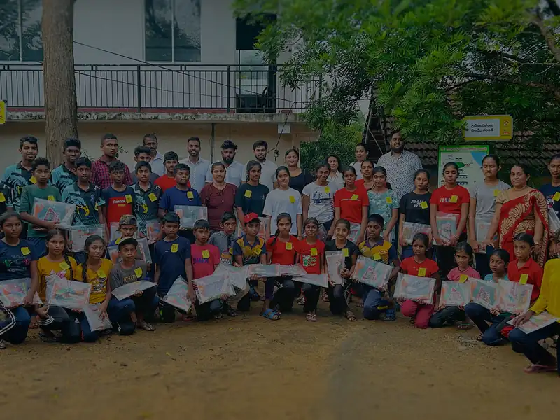 Students at Abhayapura Maha Vidyalaya, Ampara